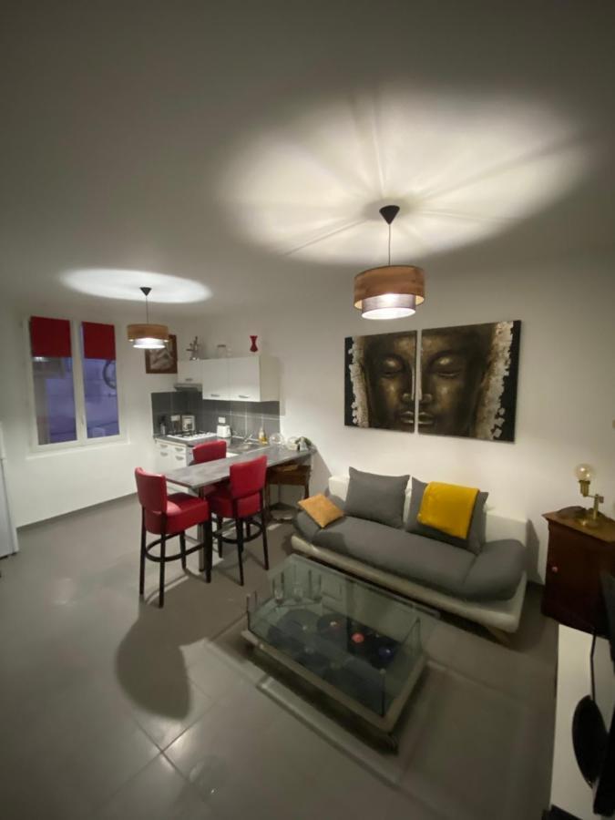 Appartement De La Calade La Ciotat Bagian luar foto