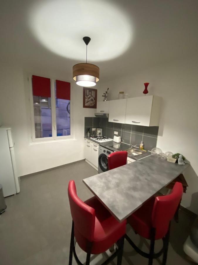 Appartement De La Calade La Ciotat Bagian luar foto
