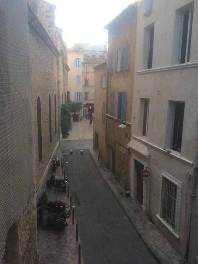 Appartement De La Calade La Ciotat Bagian luar foto